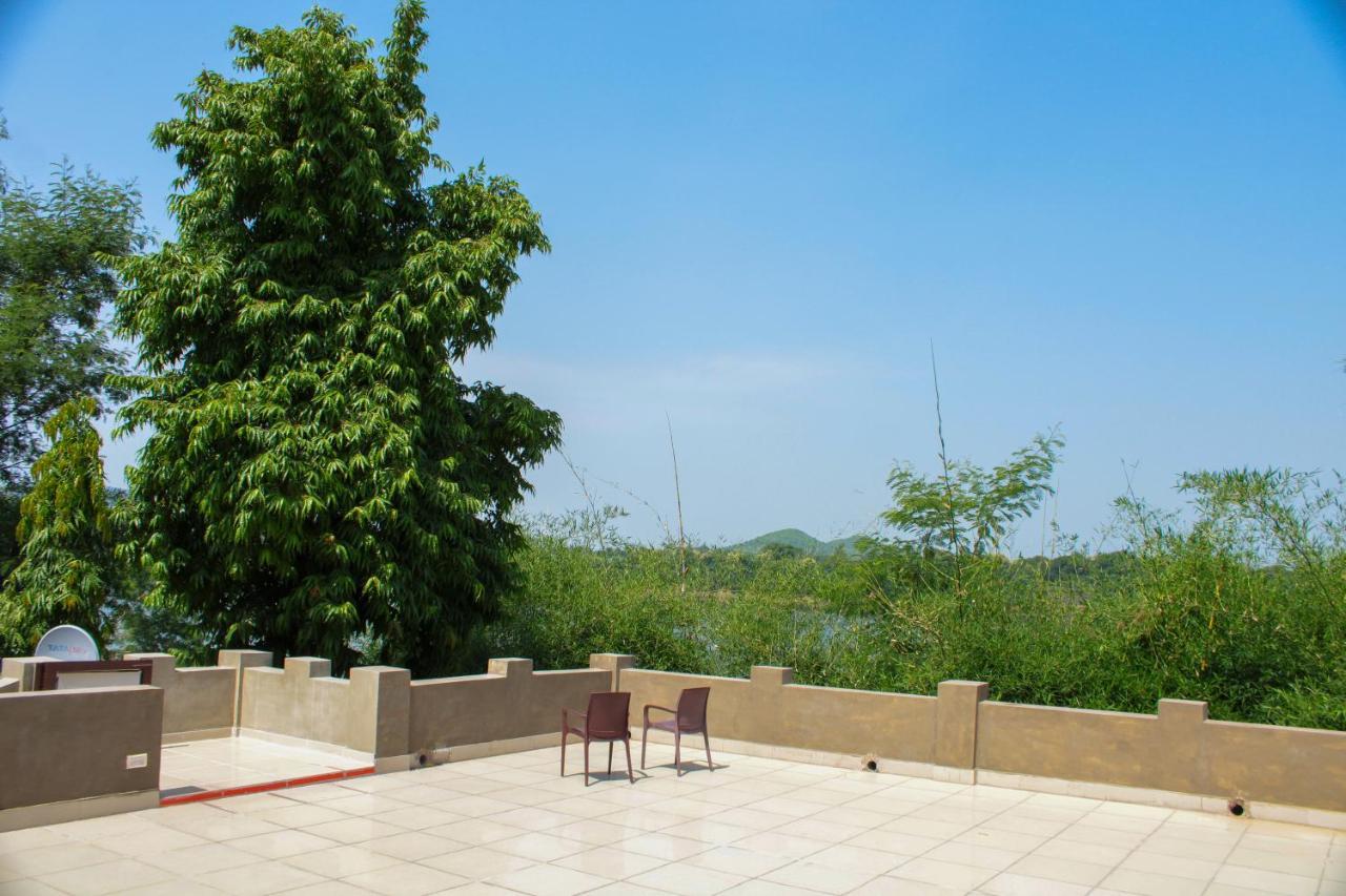 Panna Tiger Resort- Riverside Property Rajgarh  Екстер'єр фото
