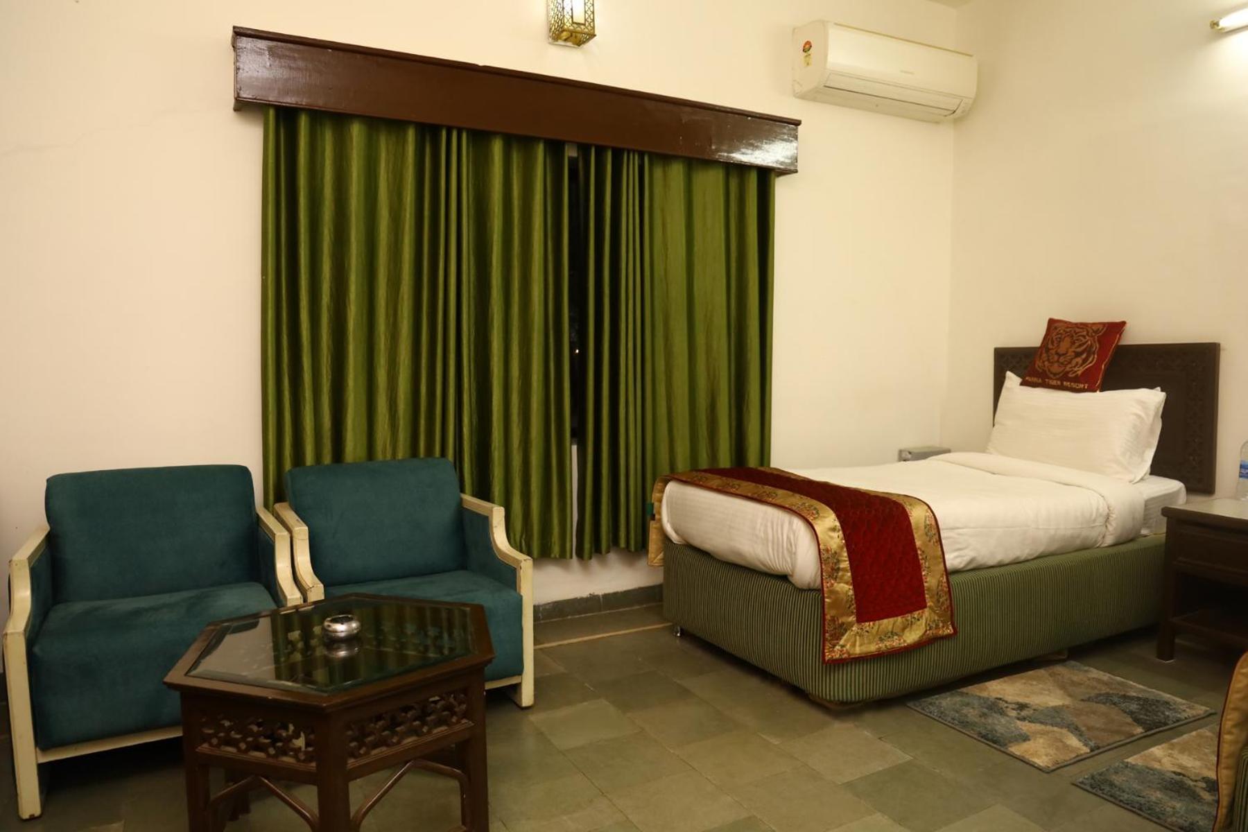 Panna Tiger Resort- Riverside Property Rajgarh  Екстер'єр фото
